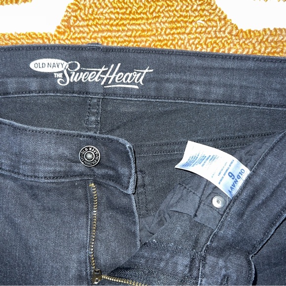 Old Navy Womens Size 6 Regular Sweetheart Black Denim Jeans - Picture 3 of 6